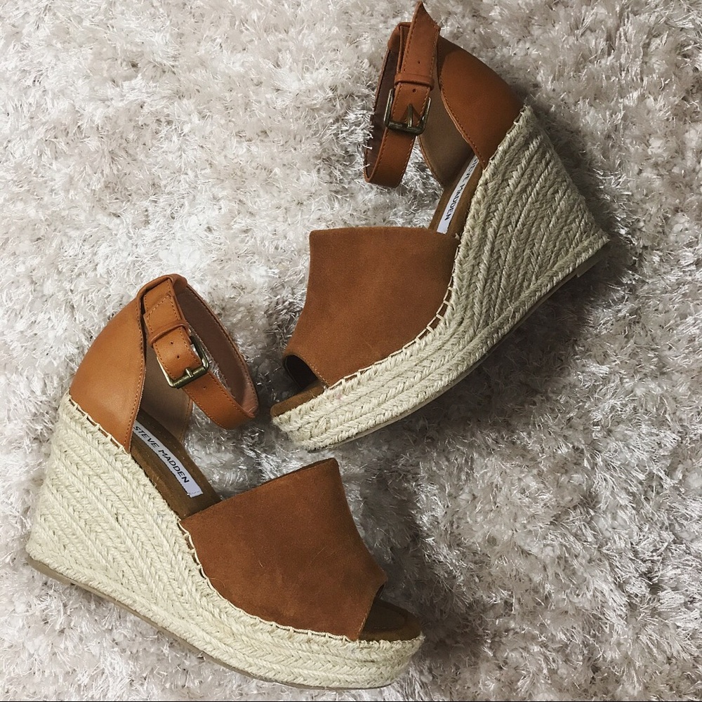 Steve Madden Jaylen Wedges